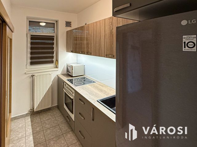 Újszerű állapotú modern lakás Zuglóban